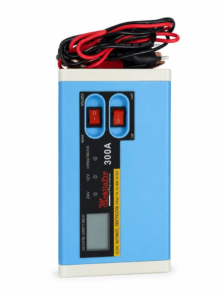 شاحن بطارية ذكي أوتوماتيكي MakitaPro 12V / 24V

حافظ على بطارية سيارتك أو دراجتك بأفضل أداء مع الشاحن الذكي الأوتوماتيكي الذي يوفر شحناً آمناً وسريعاً مع التحكم الكامل بعملية الشحن، ليطيل عمر البطارية ويمنع الشحن الزائد.

المميزات:

 .يدعم بطاريات 12 فولت و24 فولت.

  .شحن ذكي أوتوماتيكي يتوقف عند اكتمال الشحن لحماية البطارية.

  .شاشة رقمية لعرض حالة الشحن والجهد.

  .مناسب لبطاريات السيارات، الدراجات النارية، الشاحنات وبعض البطاريات الرصاصية.

   .حماية من الشحن الزائد، انعكاس القطبية، والحرارة الزائدة.
  .يعمل على جهد كهربائي 110–260V.

  .تصميم عملي وخفيف سهل الحمل والاستخدام.

  .يساعد على إطالة عمر البطارية والحفاظ على كفاءتها.

محتويات العبوة:

شاحن بطارية ذكي أوتوماتيكي.
كابلات التوصيل.
دليل الاستخدام.
السعر ب 30 الف فقط 
للطلب مراسلة الصفحة على الخاص 

#سيارات #اكسسوارات #عناية #عالم_السيارات #بيع #مساعدة


**إذا كنت صاحب هذا الإعلان وتريد حذفه لأي سبب، رجاءا أرسل رسالة إلى الدعم الفني**