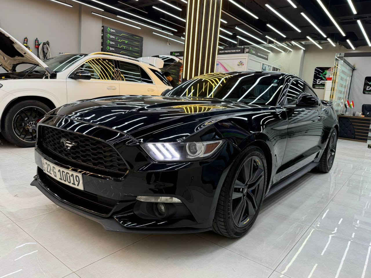 السلام عليكم.. شباب قبل كل شي مكلف بالنشر الي بخاطرة السياره خلي يتواصل عالرقم

فورد موستنك ٢٠١٥ ايكوبوست نسخة ففتي 

فول مواصفات برميوم 

كير و محرك و اكسل ممفتوحات و بشرط كل شي

السياره بيها ٣ قطع امامي بدون دواخل و ايرباك ستيرن سستم 

السياره ماناقصها برغي

سعر: ١٢٥ ورقة و بيها مجال بسيط و عليها ١٢ ورقة الغرامة ورا الاتفاق يرجعن للشراي 

مكان السيارة اربيل 

واتساب و كورك : *********** أربيل, العراق
