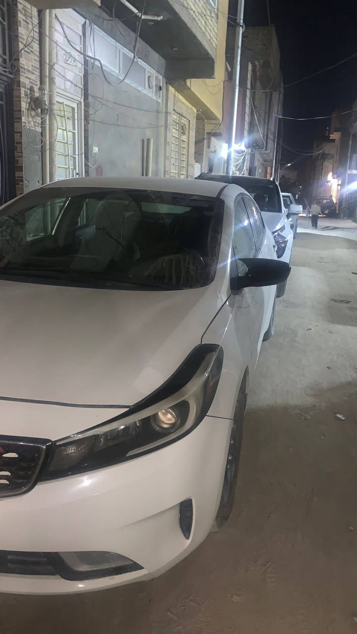 كيا فورتي 17 شكل 18
رقم اربيل الجديد 
ماشيه 115mi

 محرك 2000 دوش

حداديه سليمه بالكامل 

تبريد٫ سماعات٫ تحكمات ستيرن 

شاشه وكامره ضايفيلها 

حادثها دعاميه خلفيه وقبق جنطه 

بلعراق/ يوجد بيها تكحيلات 

السياره استخدام شخصي 

***********

سعر 115  وبيها مجال
