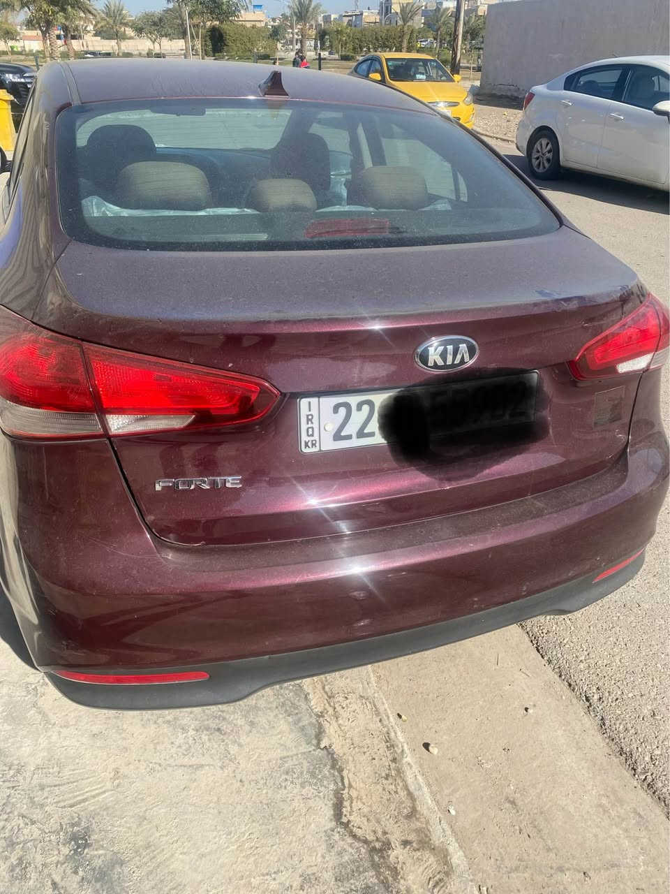 للبيع فقط 
فورتي امريكي 17 لون عنابي رقم اربيل ماشية 94 السنوية لغاية 2029 باسمي الضرر قطعتين بنيد وجاملغ الايمن وباب الايمن وبدل نفس لون بدون اضرار داخليه للاستفسار الاتصال *********** السعر 115 وبيهامجال بغداد - الكرخ - السيدية بغداد, العراق
