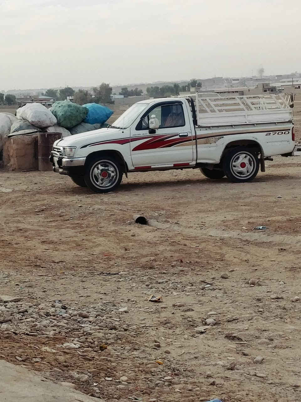 سياره للبيع موديل 1999رقم نينوى شرط التحويل رقم الماني ***********
