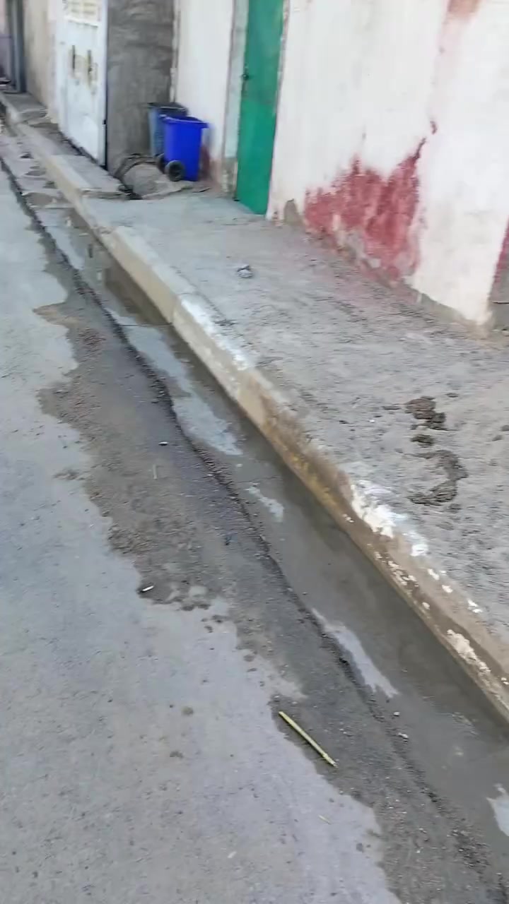 سلام وعليكم قطعه للبيع مساحته 100الواجه 5ونزال 20 ماي مجاري قطعه مدفونه  فرع 10العنوان سبع قصور شارع ابو علي يم حسينية لاهاشم  مقابيل الفرن واسواق سعد الستفسار/***********  على رقم بي واتساب تريد على صفحة
