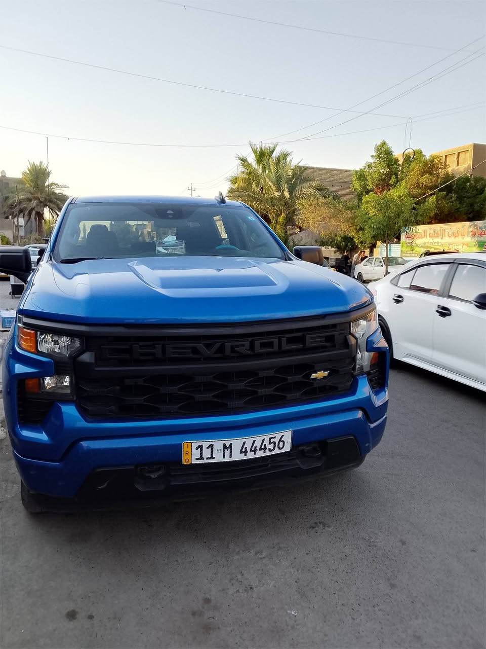 السلام عليكم بيع سريع
شوفرليت سلفرادو 2023  باب طويل وبدي قصير
رقم  بغداد 
حادثهه  باب خلف سايق
سيارة كفالة عامه عدا حادث امريكا
كشن كهرباء بصمه تشغيل مع عن بعد 
سعره 235 قفل قفل
محرك 2700 تيربو
مكانهه بغداد /الكرخ
***********
ملاحظة اخوان سعر قفل ورقه ما تنزلي من سياره
