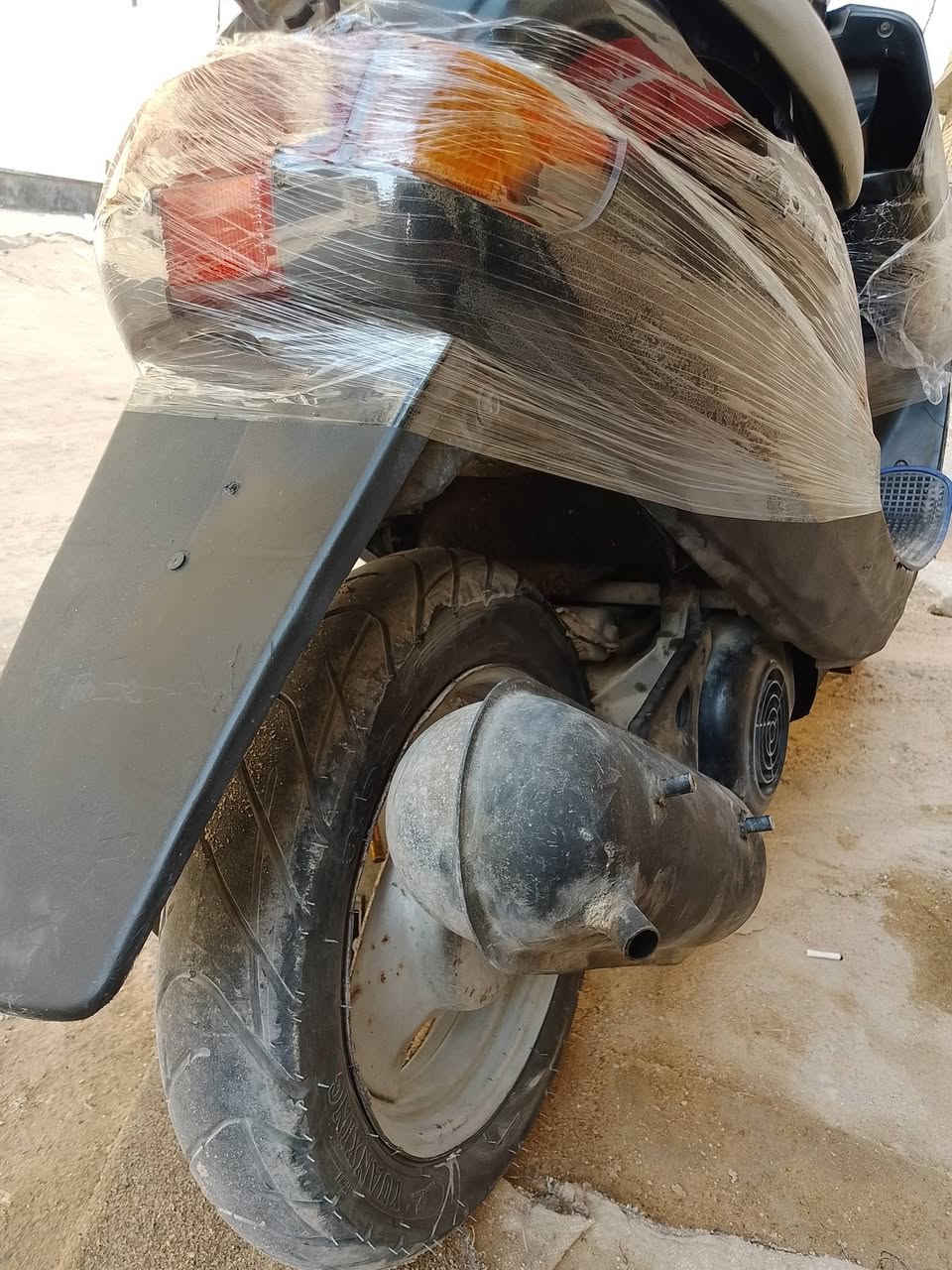 دراجه بطه مديل 99
حلوه عوزه بس كلجات و باتري
كلشي شغاله السعر 200
العنوان كربلاء البوبيات
***********
