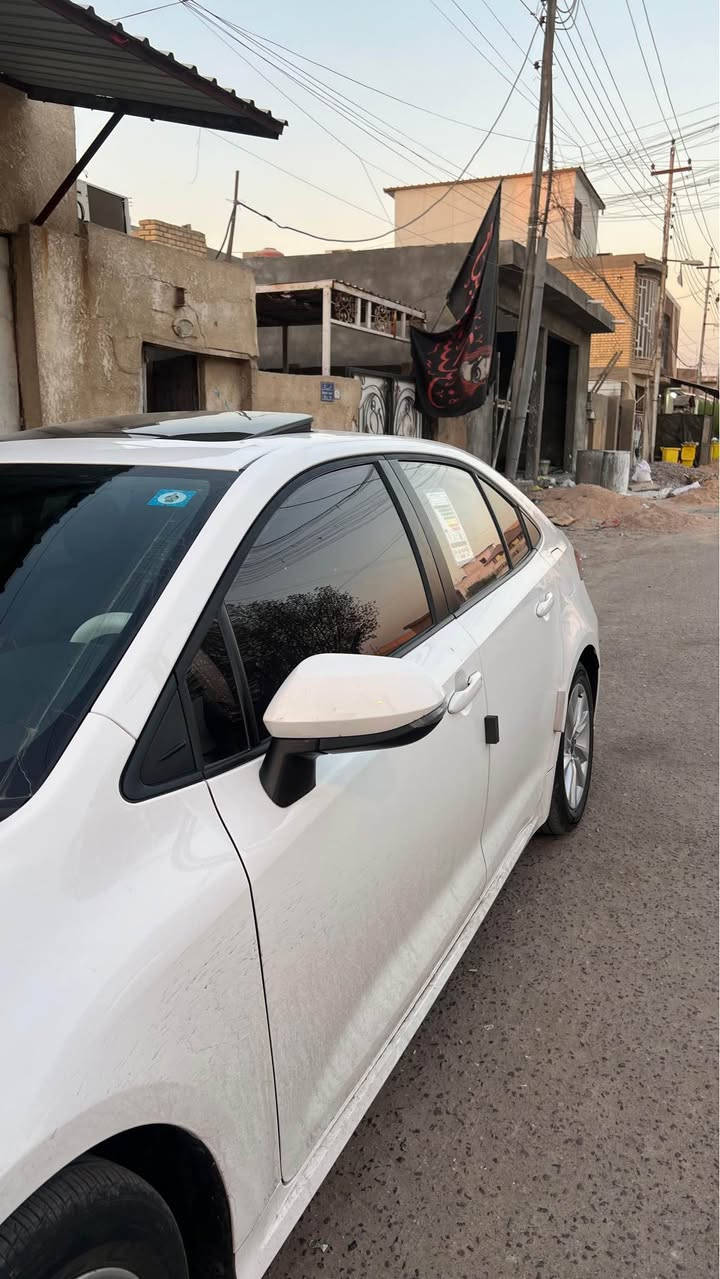 كورلا هايبرد تجميع الصين الشكل الخليجي 
السياره فول مواصفات فول كلش 
ماشيه 40 الف 
سياره اقصاد راعيها بصره الولد موجود وصديقي واستقطاع مباشر وكاله ثاني يوم يسويلك 
سياره جديده شوفت عينك بيها طخه بسيطه بلبنيد اقل السانتيم وطخات بلدعاميه الكدام 
السعر 145 وقابل للتفاوض *********** شط العرب, البصرة
