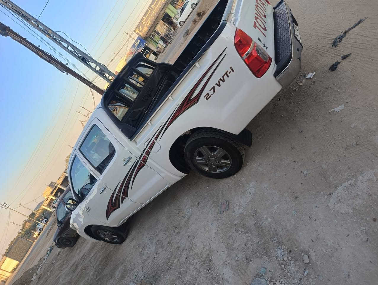 سلام عليكم للبيع بيكم هايلكس موديل 2014 كويتي شاصي 19 مكفوله كفاله عامه بسمي تحويل مباشر  تبريد ثلج سياره وضع شركه مال جناي مكان نجف للستفسار  ***********
