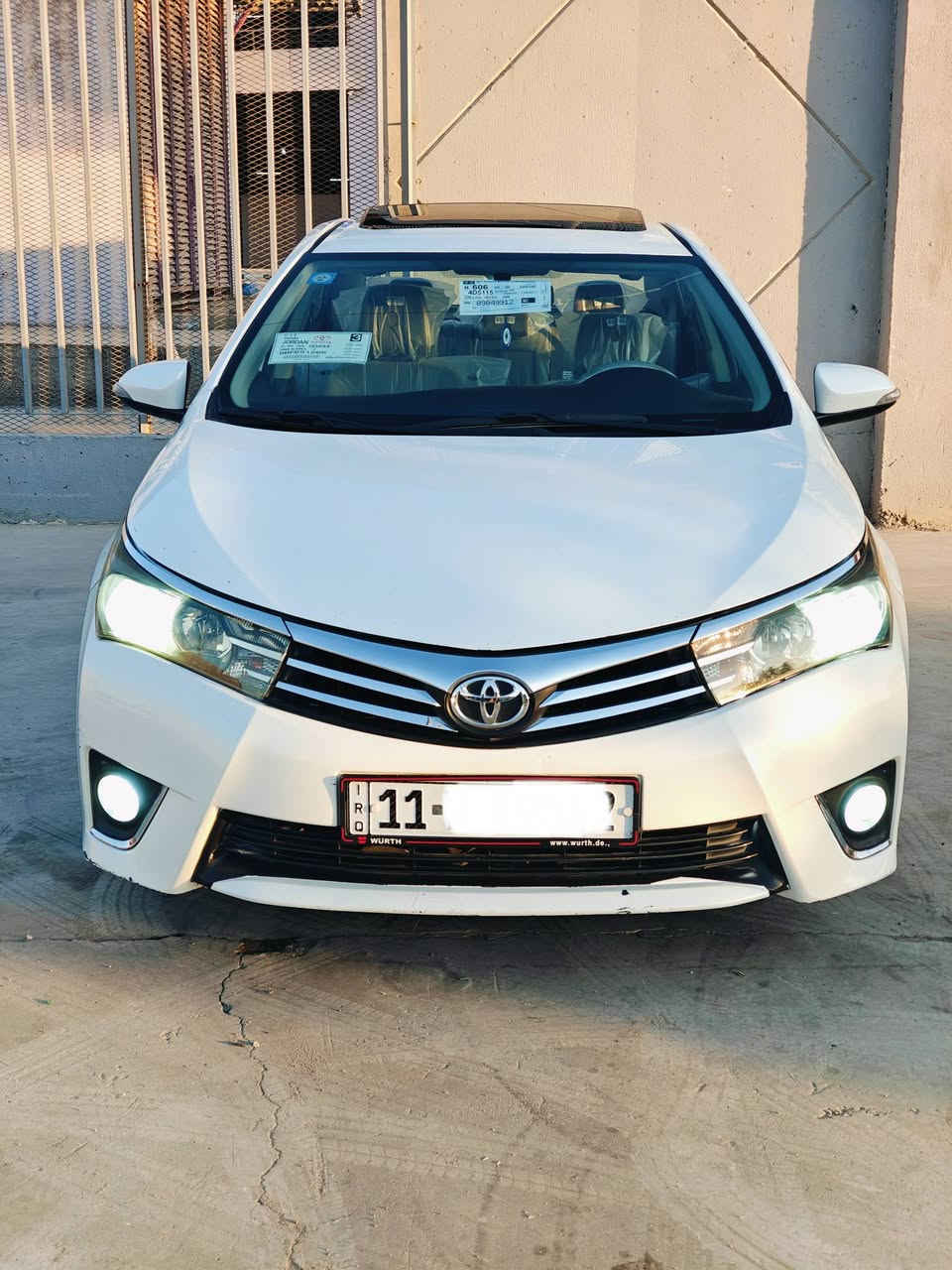 سلام عليكم
كورلا خليجي 
شركه SAS
موديل 2014
فول موصفات 
بيها كرده بصفحه العبري ومصبوغه الصفحه 
 (بدون دواخل) (بدون ايرباك)
السونار مرفق مع المنشور 
وباقي السياره مكفوله 
من ضربه وصبغ وتبديل 
الموصفات GL_i
حساسات 
فتحه سقف 
بصمه 
بصمه ابواب 
ويل كب 
اشاير ب المري 
تحكم استيرن 
تخم تاير 
تبريد ثلج 
ماشيه 150 
حجم المكينه 2000
گير ومكينه خير من الله مكفولات 
لايت زنون بعد بيها هواي موصفات 
رقم بغداد
رقم جديد 
هزه جديده 
تحويل مباشر 
السياره جاهزه مابيها كل نقص 
مكاني بغداد 
ه‍ ***********
