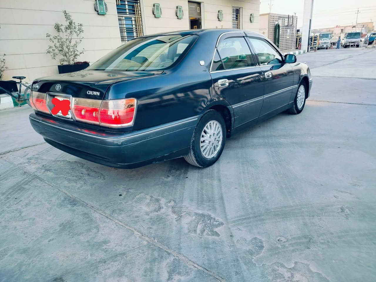 ملكه ادوات كصه جنطه سياره جاهزه من جميع النواحي مكينه فيفيتي سياره جديده حيل مابيه اي نقص 
ارقام سنويه بغداد شغل مظبوط السعر 33 تلفون *********** اتصل وتدلل
