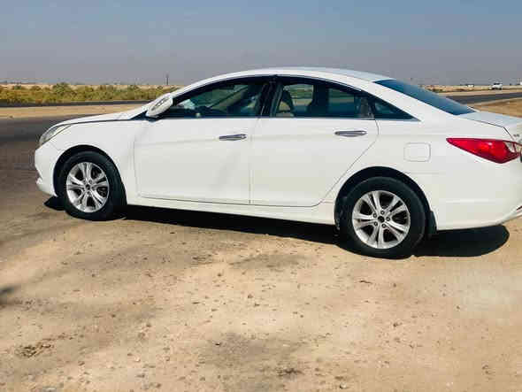 سلام عليكم لبيع سوناتا 11خليجي بيه باب مبدل وهلاات صبغ والباقي كفالة سياره حداديه  تخم تأير تبريد ثلج مكينه وكير كفاله سنويه ل 30تحويل مباشر مشروع وطني فول من علا لفتحه سياره جديدة حجم ميكنه دوش سعر سياره 102بيه مجال مكان سياره عماره شراي ينتصل ***********
