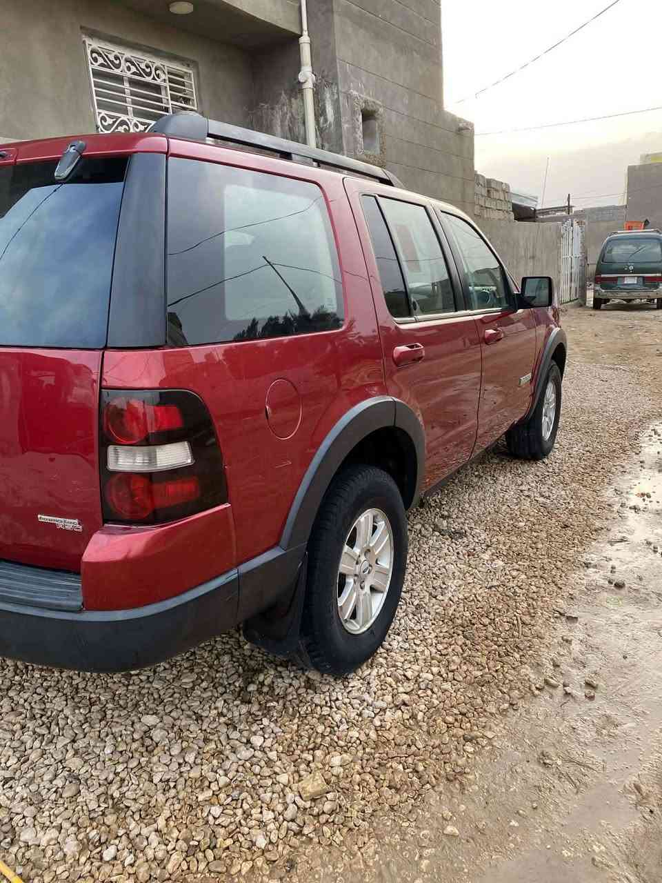 السلام عليكم للبيع فورت اكسبلور موديل٢٠٠٧ وارد خليجي سياره فول مواصفات مكينه ٦سلندر جديده كير حداديه تخم تاير كهربائيات شغاله ٧راكب تبريد ثلج سياره جاهز مال جناي مابيه نقص لو برغي ماتخلي عليه رقم بصره مشروع وطني سنويه مجدده لل٢٠٢٨ السياره بعدهي بالكارتون عل وضع شركه مامفتوح بيه برغي سياره (مكفوله كفاله عامه ) غرفه بيجي سعرها ١٠٥ وبيه مجال مكاني بابل الحله  هذا رقمي ***********

