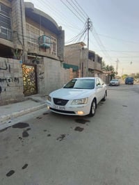 سوناته مديل 2009 مكينه 2400 خيرمن الله صدر 100/٨٠ بيهه اربع قطع صبغ لل...