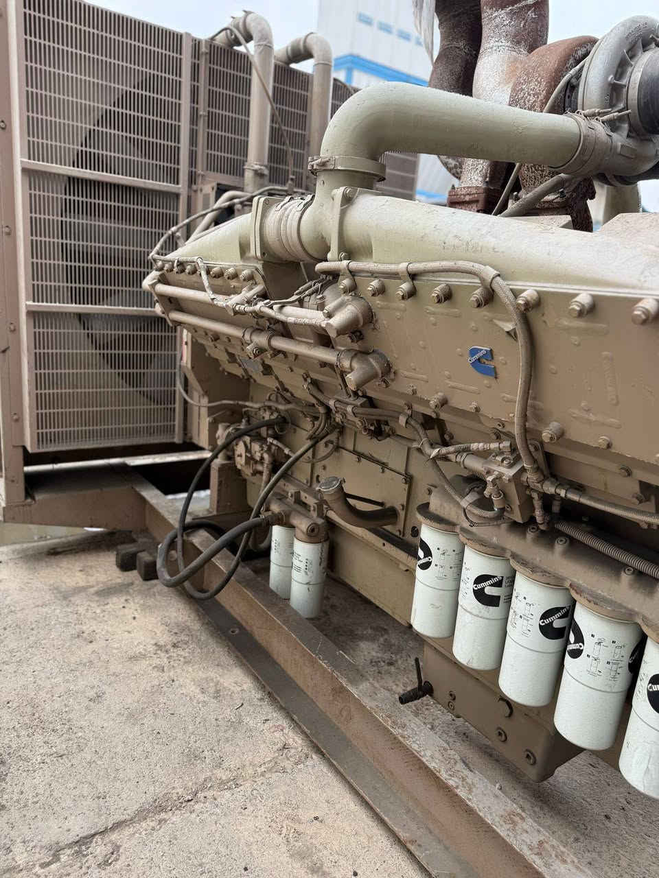 ☑️کمینز(KTA50-G3)✅️1250KVA
☑️٩٢ساعات شغل☑️زيرو
☎️كورك فايبر واتس اب ***********
☎️اسياسيل***********
(ڤالڤو🇸🇪 بیرکنز🇬🇧 کمینز🇺🇲 دوسان🇰🇷 افیکو🇮🇹 دویس🇩🇪 مرسیدز🇩🇪 کاتلبیلر🇺🇲) 
#بيركنز #فالفو #افيكو #كمينز #كمنز #مولدة #مولدات #دايو
