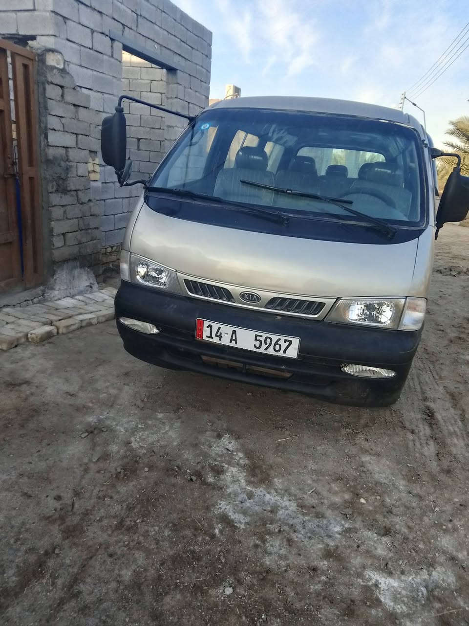 السلام عليكم
كيا بريجو موديل 2000 كير اكسل محرك كفاله 

سنويه 2030 

سعرها 65 وبيها مجال 

الاتصال ***********
مكان الناصريه البطحاء
