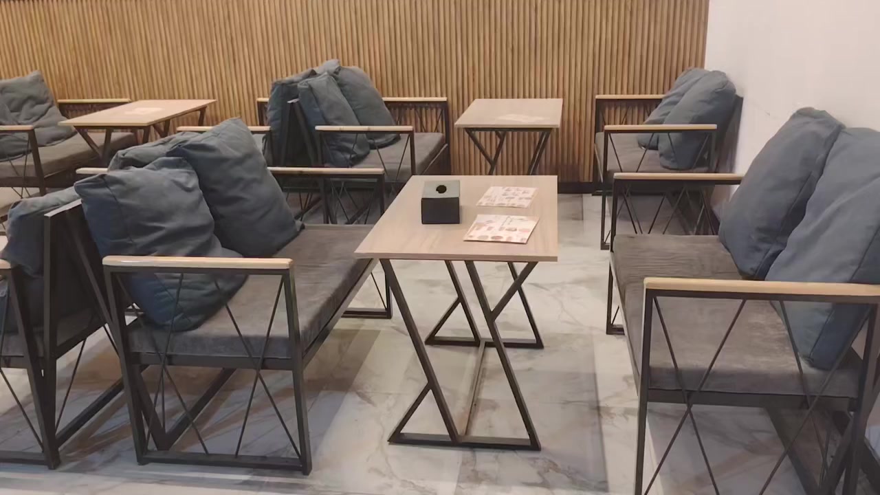 السلام عليكم اغراض للبيع ميوزة طبلات وباقي الأغراض كلهن جدد مكاني نجف شارع ميلاد فاو للاستفسار ***********
