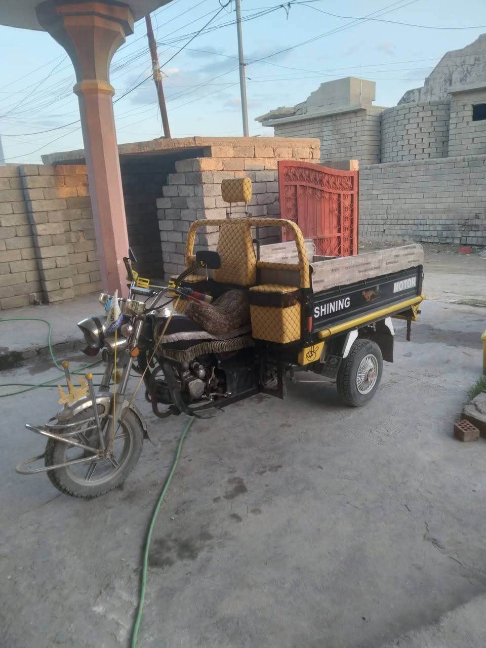 السلام عليكم متاح ستوته خير من الله شرط من كلشي كهربائيات ركبه خياس كله شرط شغل واطلع نكره سلف 
السعر 1500 وبيها مجال بسيط
***********
