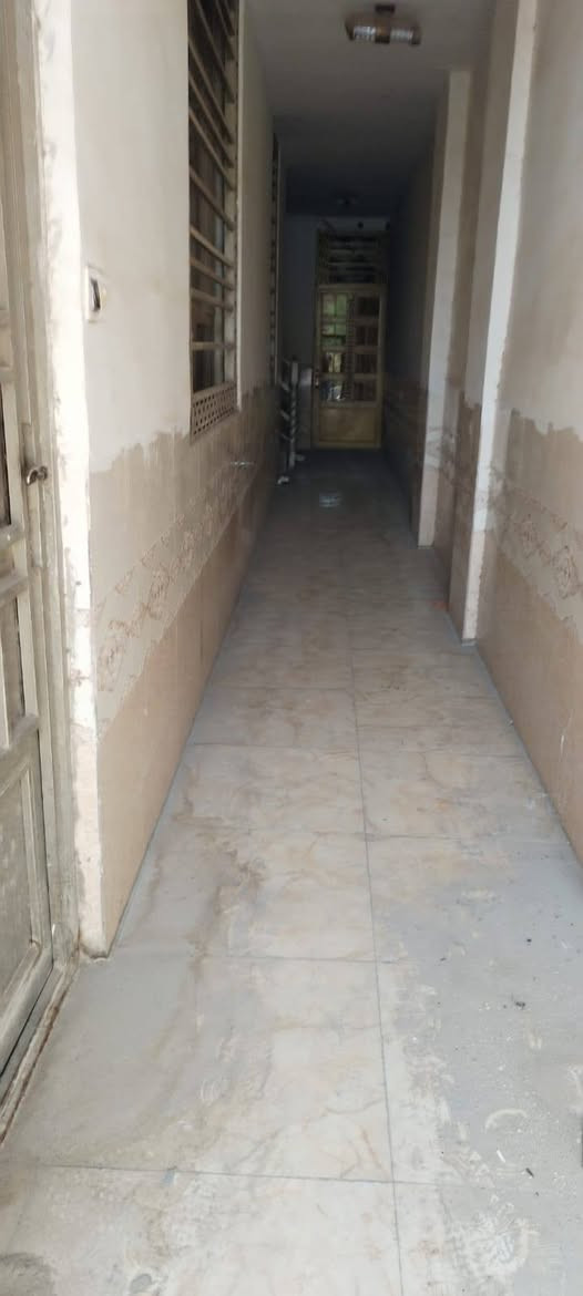 السَلٱمٌ عـَلـْيگمّ-ۈرحـْمّـٌة ٱللـّہ ﯙبُرگـّاتہ  شقة للبيع طابق ارضي 71 متر الكرادة شارع 42 السعر فد شي صاحبها محتاج ويريد يسافر  للاستفسار الاتصال ع الرقم *********** او ع الرقم الثاني ***********
