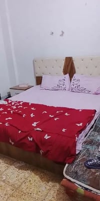 غرفه نوم • غرفه اخشاب • اثاث غرف نوم • اثاث مستعمل • غرفه نوم نظيفة • ...