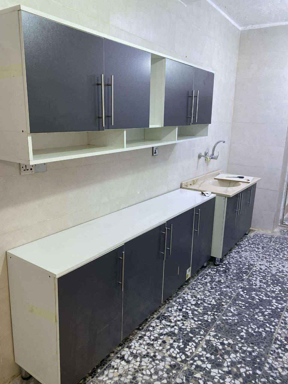 ​🏠 مطابخ ألخشب فاخرة - جودة وإتقان ✨
جدد مطبخك الآن مع كاونترات الأخشاب بأفضل المواصفات والتصاميم!
​📦 العرض الحالي:
​كاونتر مع ملحق: قياس (2 متر).
​سنك (مغسلة): قياس (1 متر و 20 سم).
​ملاحظة: متوفر لدينا تنفيذ كافة القياسات حسب طلبكم.
​🌟 لماذا تختارنا؟
​أعلى جودة (High Quality): خامات متينة وعمر طويل.
​ضمان حقيقي: حق الاسترجاع مكفول! إذا وصل المنتج ووجدته (مكسور، به عيب، لون مختلف، أو غير مطابق للصورة) رجعه فوراً بدون دفع أي مبلغ.
​🚚 خدمة التوصيل:
​داخل بغداد: مجاني تماماً 🆓.
​بقية المحافظات: متوفر توصيل لكافة أنحاء العراق.
​💰 للاستفسار ومعرفة الأسعار:
نعتز بخدمتكم، يرجى مراسلتنا عبر الرسائل الخاصة (الدايركت) للرد على جميع تساؤلاتكم.


**إذا كنت صاحب هذا الإعلان وتريد حذفه لأي سبب، رجاءا أرسل رسالة إلى الدعم الفني**