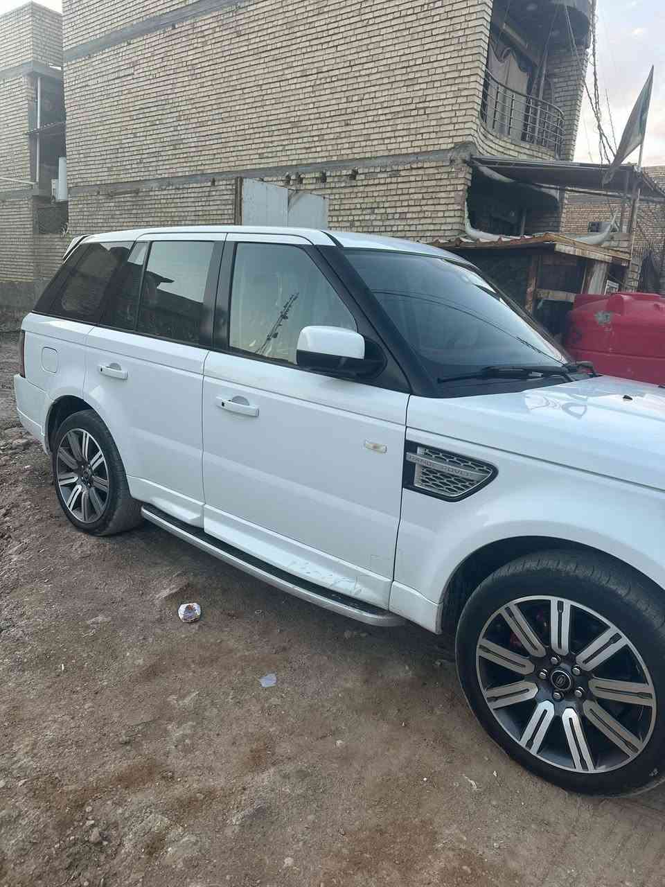 ⸻

🚗 للبيع رنج روفر فول مواصفات 🚗

🔹 الموديل: 2013
🔹 المواصفات: فول أوبشن
🔹 الحالة: ممتازة
🔹 الكفالة: كفالة عامة
🔹 السيارة نظيفة وجاهزة للاستخدام بدون أي صرف

💰 السعر: 190
📞 رقم التواصل: ***********
