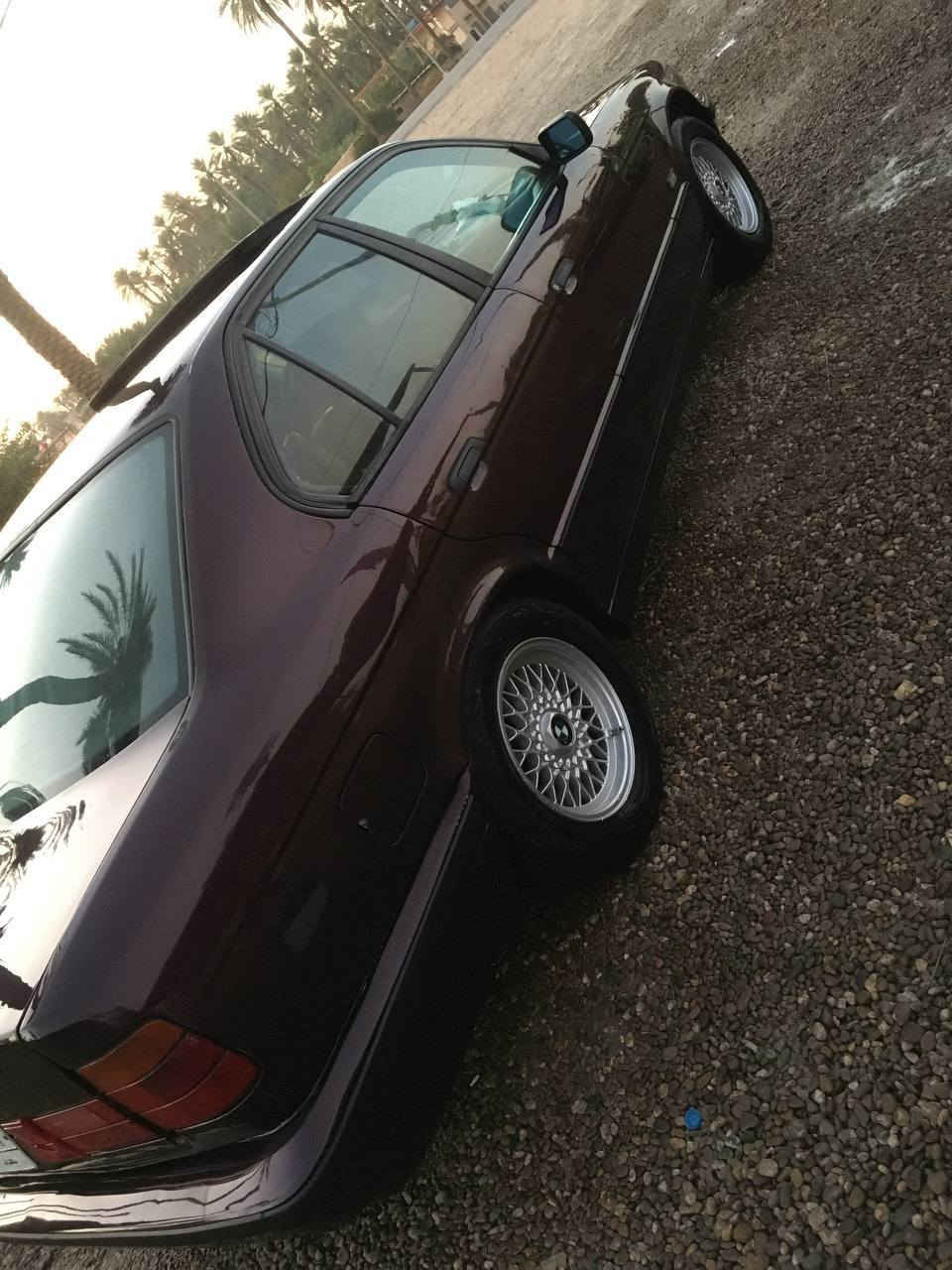 السلام عليكم
BMW/ موريل/ 91
بجم عريض سنويه رسمي رقم بغداد انكليزي
داخله هزه كير ومكينه كفاله 
حداديه جديده كهربائيات كلها شغاله تخم تاير جديد فتحه بل قماره العنوان واسط عزيزيه لاستفسار‏‪***********‬‏ هذا رقم صاحبه
