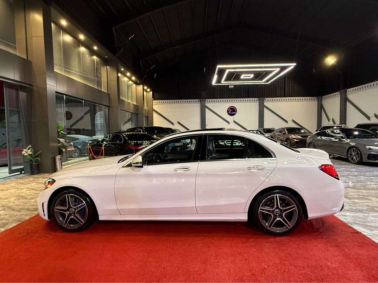 ⁨ ⁨ ⁨ ⁨ ⁨ كوردى / عربي
درووستکراوی : Mercedes-Benz
مۆدێلCclass C300
ساڵ :2020
بزوێنەر :V4 Torbo
بگۆری بزوێنه‌ر : AUTOMATIC
سوتەمەنی : بنزين
دۆخ :كلين تايتل
ماوەی رۆشتوو : ٦٩میل
ـــــــــــــــــــــــــــــــــــــــــــــ
النوع : Mercedes-Benz
الموديل : Cclass C300
سنة الصنع : 2020
المحرك : V4 Torbo
ناقل الحركة : AUTOMATIC
نوع الوقود : بنزين
الحالة :كلين تايتل
عدد الأميال :٦٩میل
‏‎‏ Zauto
‏‎‏‎‏‎📱 للاستفسار يسعدنا تواصلكم معنا على الأرقام التالية
‏‎‏‎‏‎📱بۆ زانیاریی زیاتر خۆشحال دەبین بە پەیوەندیتان بە ژمارەکانی
***********
***********⁩⁩ أربيل, العراق
