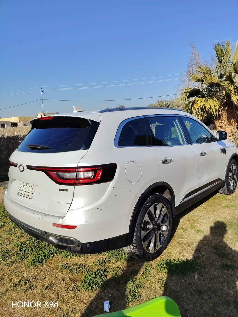 السلام عليكم 

رينو كوليوس 2018 بيع او مراوس 

السيارة فووول مواصفات عدا البانوراما 
 

محرك كاز 

السيارةمكفوله عدا ضربه خفيفه كلش ابين البابين جهت العبري 
 
المواصفات : 
* شاشة كبيرة ايباد 
* كشنات كهربائي 
* كشنات تدفئة وتبريد 
* نظام أوتو بارك 
* قطعتين تبريد  
* ليدات امامية لايت ودعامية 
* لايتات زينون اصلي عالي وناصي 
* كاميرا خلفية
* حساسات امامي وخلفي وجانبي 
* رادار خلفي 
* رادارات جانبية
* تحكمات ستيرن 
* كروز سرعة
* اشارات مرايا 
*  هاندبريك بصمة 
* نظام خرائط العراق 
* نظام ايكو وسبورت وكومفورت 
السيارة حلوة كلش الشراي يتواصل او يتصل ويدلل 

السعر 110ورقة وبيها مجال ***********
