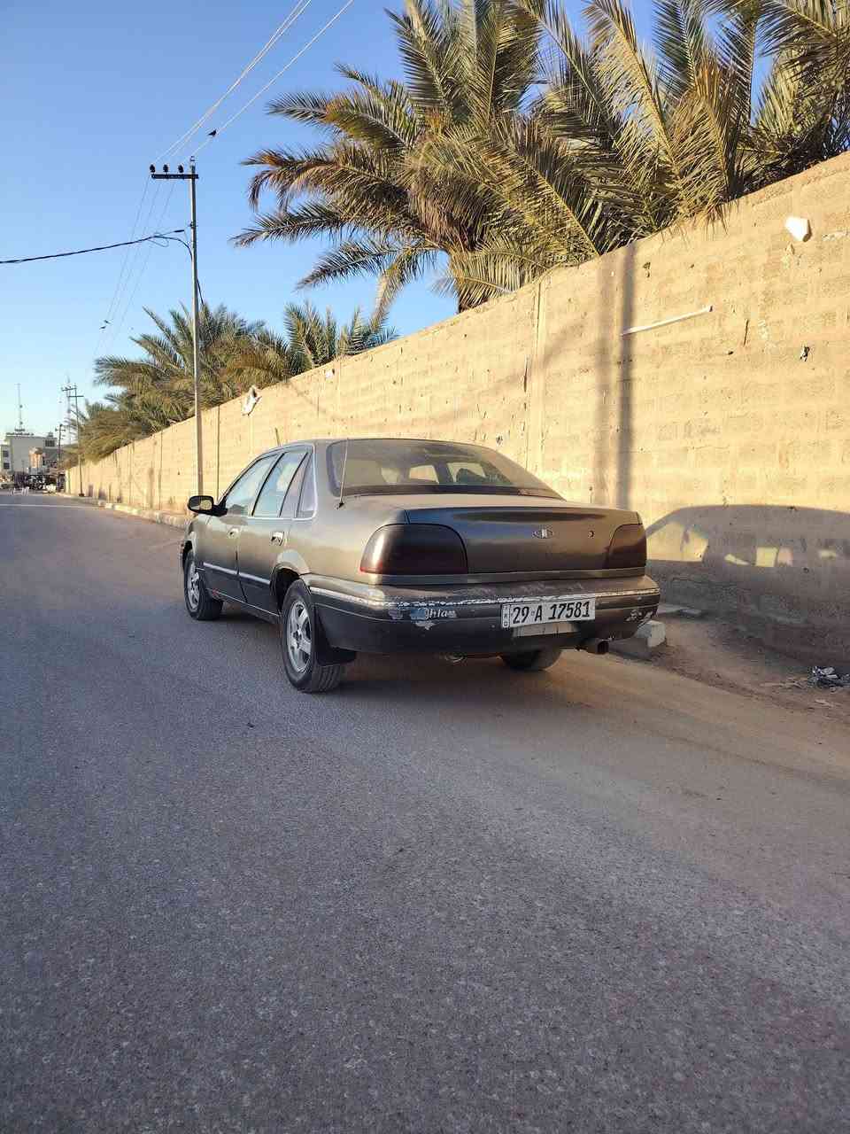 السلام عليكم
برنس فراشة 🦋 گير عادي رقم واسط دولي هزة جديدة سنوية جديدة محدثة. 
تبريد ثلج وية السويج 
صدر جديد شادة 
كفالة عامة من الضربه والگلبة 
كهربائيات كلهه شغالة كلوب مابيهه طافي 
مسجل والماسحات والزراگات كلهه شغاله 
بيهه فقط تايرات نص عمر 
السعر 29وبيهه مجال 
مكان واسط الزبيدية 
***********
