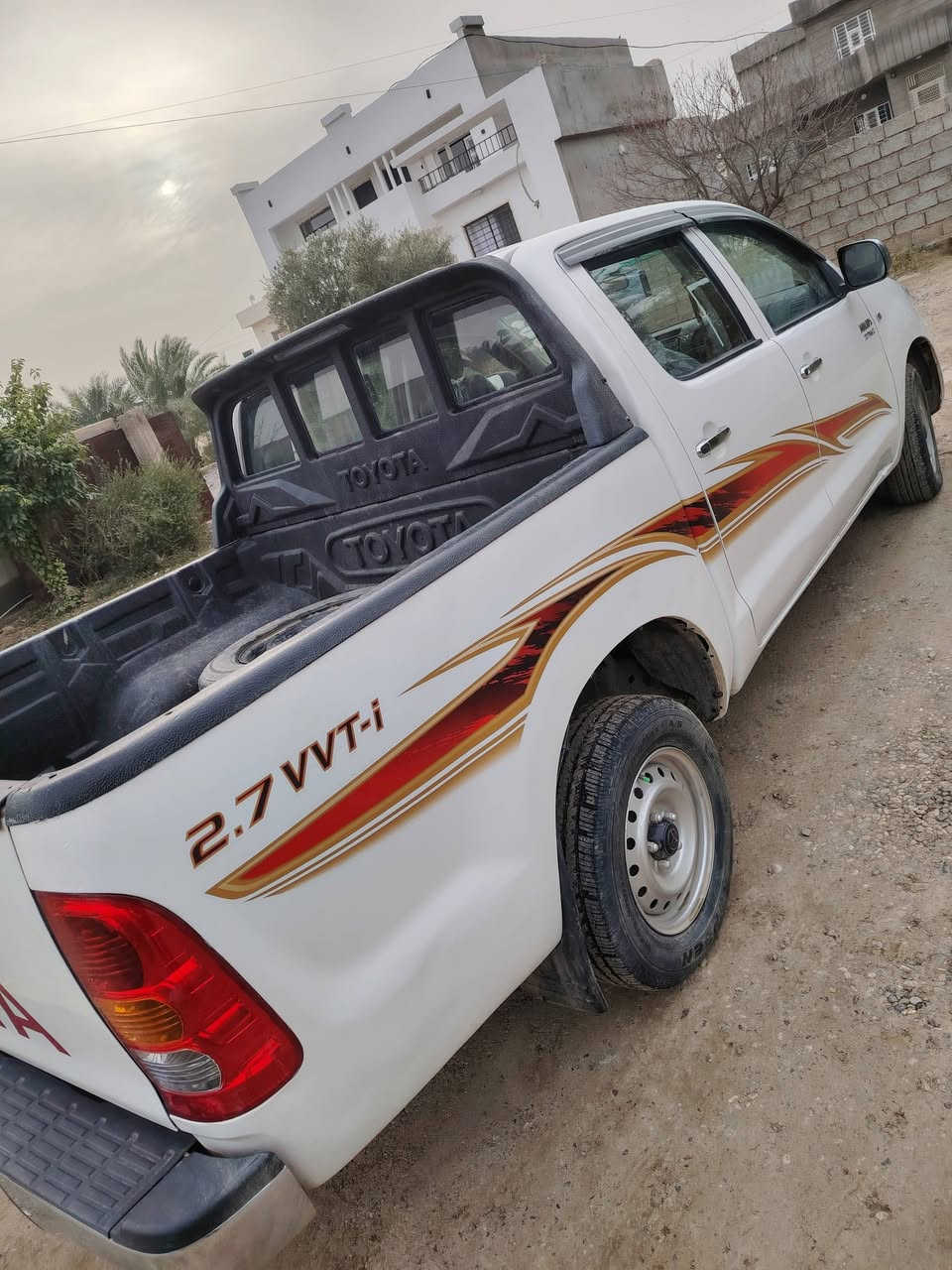 تيوتا موديل 2011
محرك وگير بشرط رقم انگليزي جديد
تحويل مباشر بيها تبديل جاملغ الامامي الايمن
وبارد بسيط بالجاملغ الخلفي سيارة كلها بشرط
السعر المطلوب اتصل ***********
