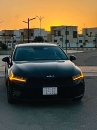 كي5 ٢٠٢٣ • ماشي ٨٦ الف • ١٦٠٠ تيربو