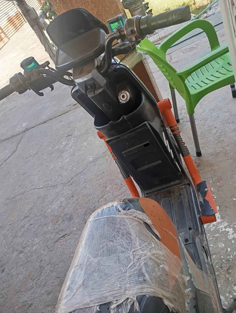 سلام عليكم دراجه شحن للبيع او مراوس براني انطي فرق دراجه حلو ونضيف كامله عله اخر حبايه مابيه اي شي نقص ٥ بطاريات جدد حيل
اربع سرع دراجه كامله اي شي نقص مابيه سعر ٣٥٠ بيه مجال  مكاني تاجي المشاهده رقم ***********/***********
سلام عليكم دراجه شحن للبيع او مراوس براني انطي فرق دراجه حلو ونضيف كامله عله اخر حبايه مابيه اي شي نقص ٥ بطاريات جدد حيل
