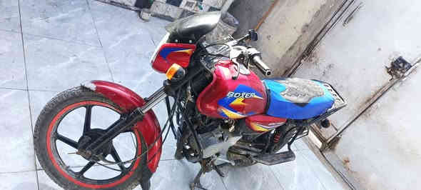 السلام عليكم . دراجة بوكسر اوراق  2019 للبيع . السعر مليون وبيها مجال قليل  للتواصل ***********
 المكان . قضاء المدينة . الهوير .
