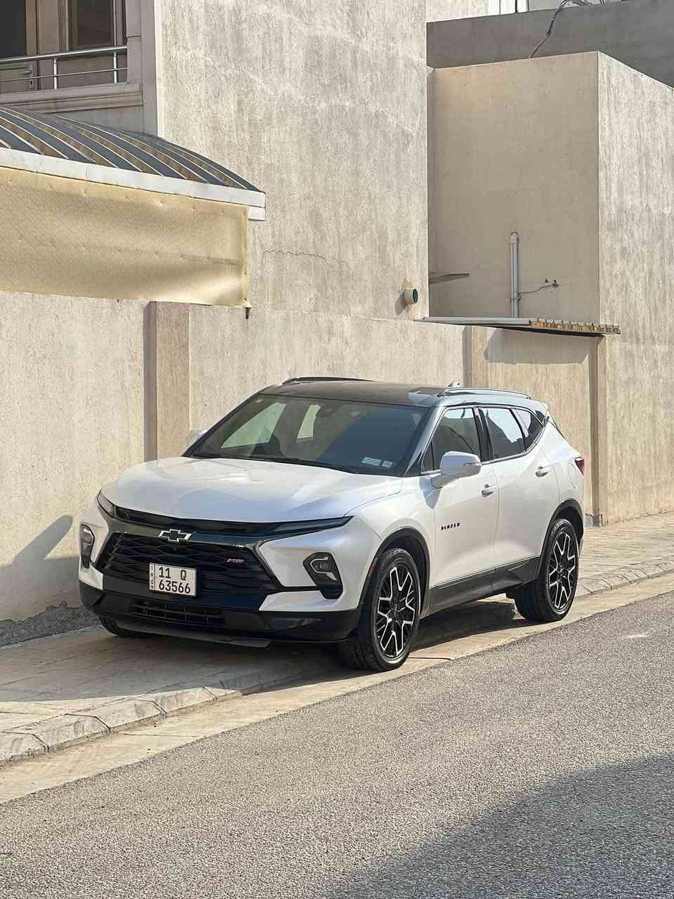 بلايزرRS ٢٠٢٣
بدون فتحه 
٥ كامرات 
ضرر خفيف 
مرقم بغدادبأسمي 
 صورة الحادث بالمنشور 
ماوس انضمة قياده 
مكاني كربلاء  سعر ٢٨٥٠٠ بي مجال للشراء 
 واتساب *********** 
اعتذر عن المراوس
