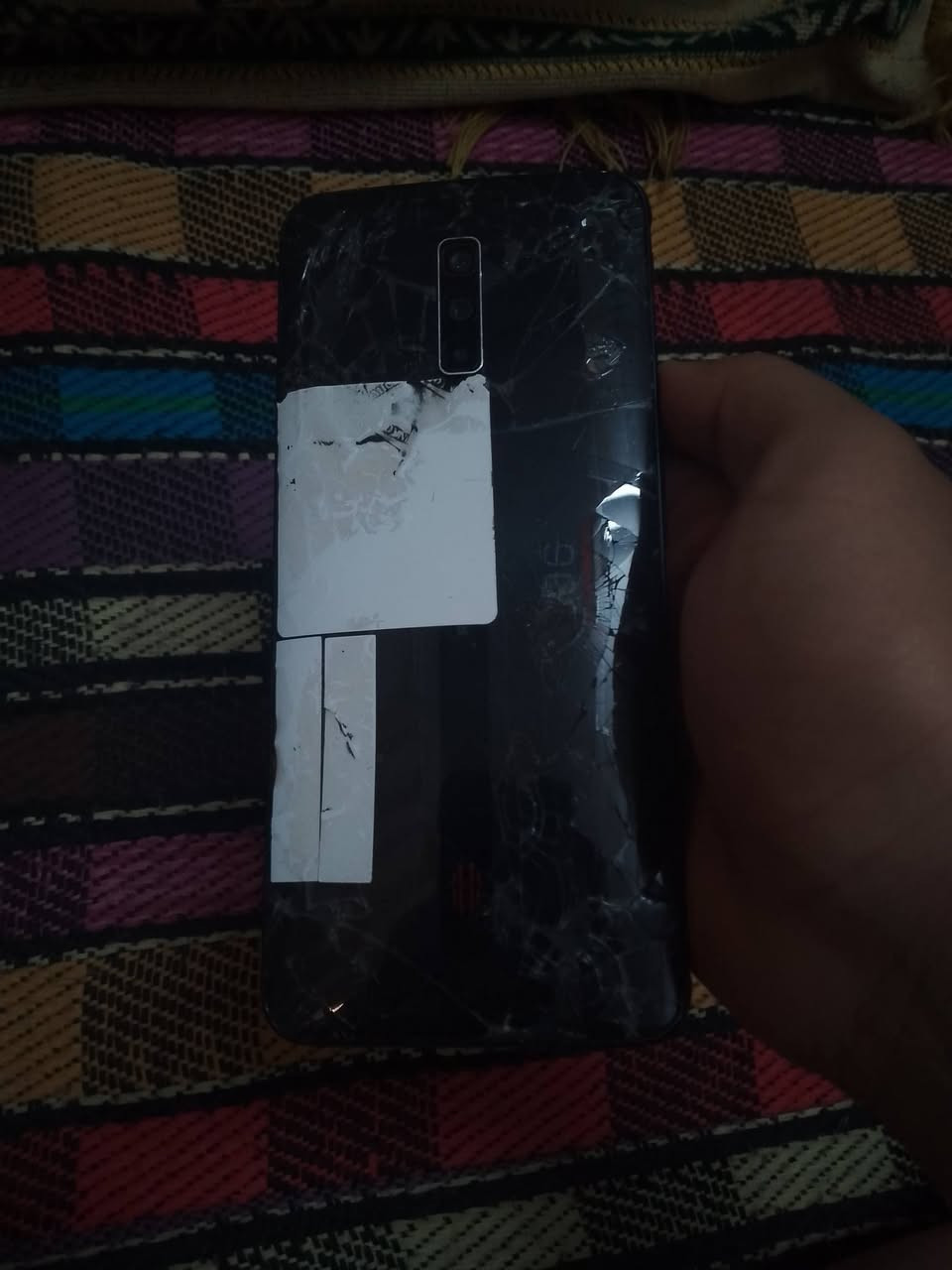 ريد ماجيك 6 للبيع نسيت اكول بالفيديو الجهاز بي شفتات مال ببجي منه وبي السعر 150 وبي مجال مكاني بغداد العبيدي رقم اتصل ***********
