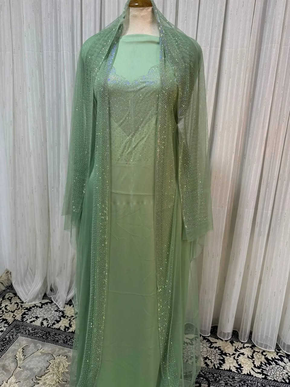 گەر ویست وەک شاژن دەرکەوی داوای ئەم تاقمە بکە سێتی کامل 30هەزار 
کراس💃
تولەکەی سەری
لەچکەکەی
هەرهەموی بەجوانترینو عەسڵترین نەخشونقیم دیزاین کڕاوە جێگایەبەو نرخە نیە هەرپارەی نەخشە کەیەتی قوماشە کەی دێتە هەدێ
بۆداواکردنی مسج بنێرە 
ڕزگاری نزیک هەرزان بازاڕی لاندی پۆشاکی تیلەکۆ ....


**إذا كنت صاحب هذا الإعلان وتريد حذفه لأي سبب، رجاءا أرسل رسالة إلى الدعم الفني**