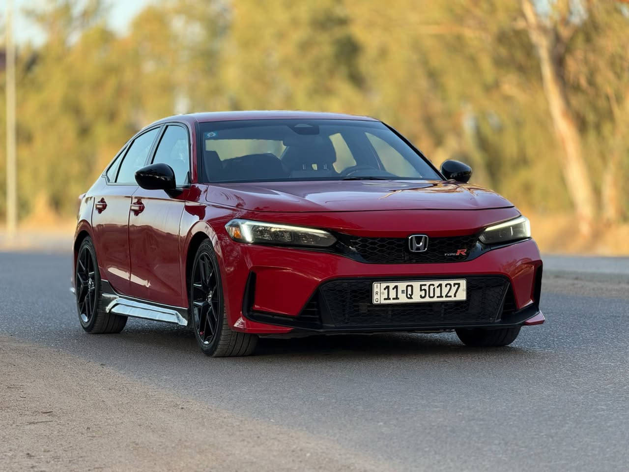 لسلام عليكم هوندا للبيع
هوندا سيفك موديل 2023
فئه سبورت 
فول مواصفات 
بصمه تشغيل وابواب 
ثلاث وضعيات قياده 
اوتو ستوب 
اوتو هولد
رادار / توقف ذكي 
داخل مخمل وجلد 
تشغيل عن بعد 
وبعد بيها مواصفات 
سياره بلاد شركة كهربائيات وبجم ما ملعوب بيها ابد 
حادثها بالتاير جهه السايق 
مبدل بنيد بلادي والاصلي موجود 
ومصلح الجاملغ جهه السايق 
محدثها تايب R بالكامل خارجي 
فديو للحادث موجود بالمنشور. 
ماشيه 76 الف كيلو 
للاستفسار 
***********
