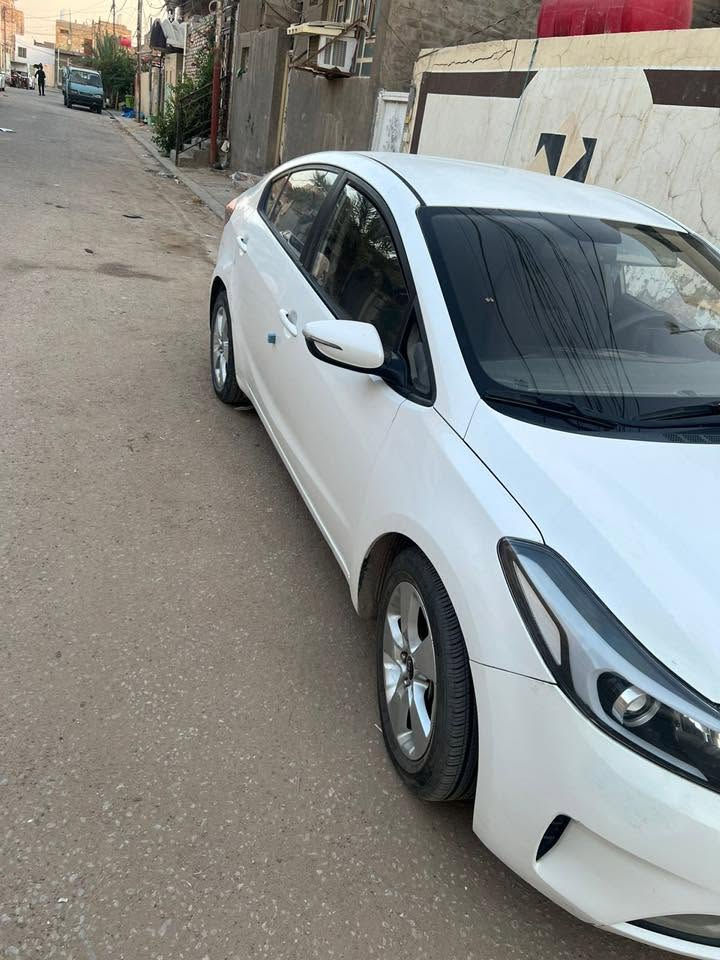 سلام عليكم سيراتو 2017 
رقم أربيل 
سعر 120 وبيها مجال 
مكانها بل النجف 
الاستفسار اتصل  ‭٠٧٨٤ ١٩٧ ٨٠٤٧‬
