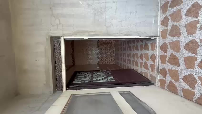 اعلان
يبت ايجار طابق ثاني في أسرى ومفقودين خلف مول نزار قريب من مدرسة المعرفة  مطلوب عائله صغيرة للاستفسار الاتصال على الارقام التاليه 
*********** أو ***********
السعر 250 ماء و كهرباء على صاحب البيت
