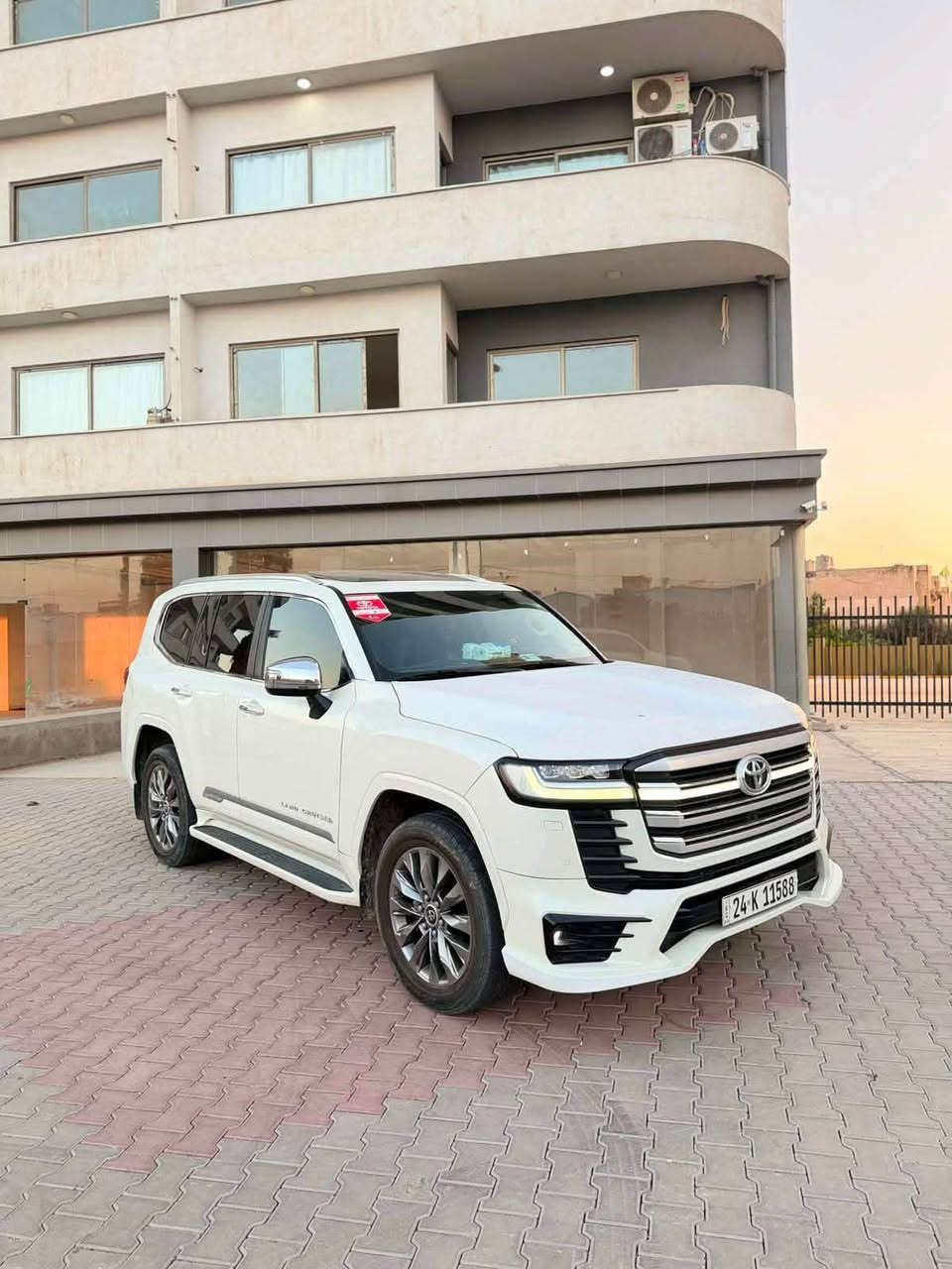 السلام عليكم                           665بيةمجال
تيوتا لاندكروز 2023شركة ساز ضمان
2023VX limited
ساز اصل بعدها بلضمانSAS
ام الرادار 
الون ابيض
رقم شمالي  بأسمي سنويه 
بية كتاب جامات اسود مضلل
ماشيه   80 الف 
فول مواصفات 
سعر665بيةمجال شرائ
عنوان كركوك
للاستفسار 

*********** كركوك, العراق
