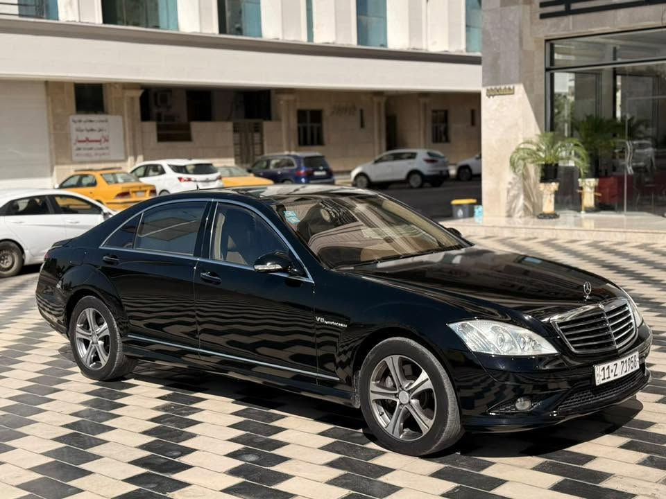 مارسيدس للبيع
(انضف وارخص مارسدس بسوك)
موديـل2007
محرك 8V 500s
سيارة خليجية فول مواصفات
بيها صبغ بجاملغ خلفي وباب خلفيه
وسونار موجود بصور
ماشية 187k الف
سيارة جاهز وكامله علئ اكمل وجه
المواصفات :
اوتو بارك وتحديد مسار وتحكم كشنات خلفي واماي كهربائي
فتحة سقف + رادار امامي + جانبي + جكات + مري شفط +كأمره نهاري 
تدفئه مقاعدو تبريد مقاعد+ كرسي خزن ميموري + ماوس امامي 
تليفون + كراسي كهرباء + بردة كهرباء + بجم زينون

زراكات لايت + كاميرا خلفيه + حساس امامي + خلفي 
انارة ترحيب + سايد بريك دكمه + محرك 8 سلندر 
3 قطع تبريد + شفتات ستيرن + نضام سير على خطوط +تحكم الكتروني للتبريد خلفي
تحكم ستيرن فول + دشبول الكتروني + داخل عسلي
السعر :185 ورقة
مكان : بغداد زيونة
رقم : ***********
