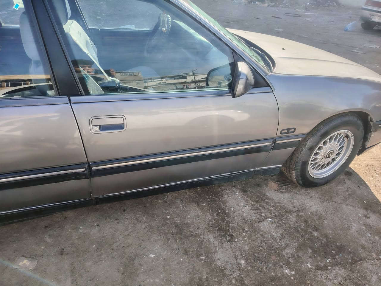 اوبل سيناتور موديل 91 رقم نينوى سنويه عضم 2028 محرك كير شرط صبغ عام جماليه محرك 30 كبس تبريد
شرط التحويل 
السعر 39
***********
***********
