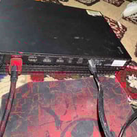 اكس بوكس وان اكس ذاكرة 1تيرة جهاز جديد وشغال وكلشي مابيه السعر 200وبي ...