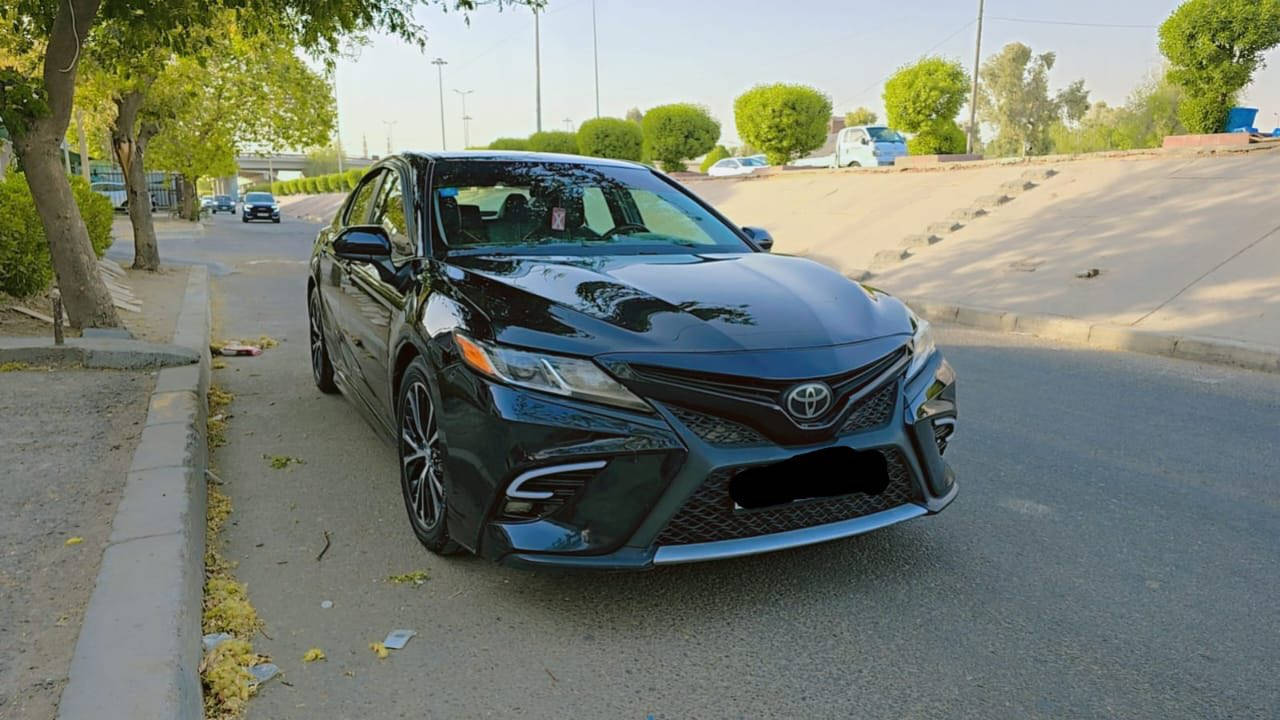 السلام عليكم
للبيع كامري ٢٠١٩ وارد امريكي كلين  لون اسود موصفات se المعروفة  رقم بغداد ماشية ٤٧ السيارة جديدة السعر (١٨٥) ورقة بيهة مجال بسيط مكاني بغداد حي العامل هذا رقمي للتواصل ***********
