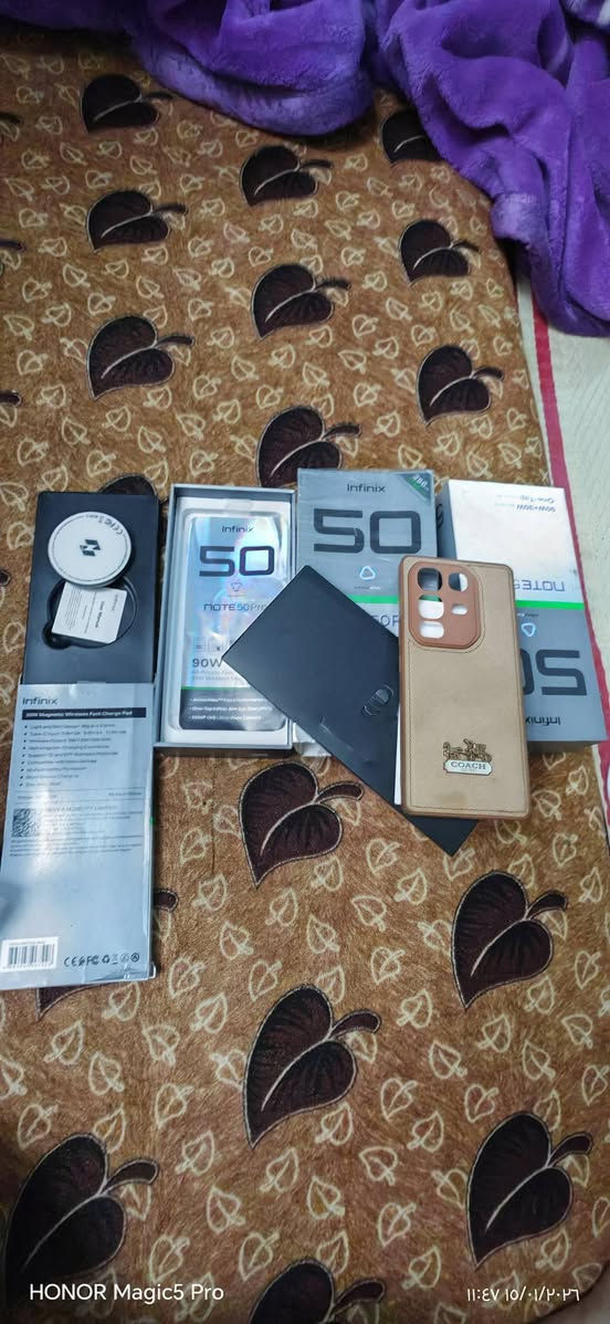 السلام عليكم ورحمة الله وبركاتة
شواحن اصليه شرط وكاله

شاحن سامسونج 65 واط
السعر/30 الف فقط

شاحن هونر اصلي 120 واط
السعر/40 الف فقط

شاحن هونر اصلي 40 واط
السعر/30 الف فقط
كارتون انفنكس نقص شاحن
السعر/15 الف فقط

كيبل ايفون 13 برو ماكس
السعر/15 الف فقط

مكاني بغداد البلديات
***********
توصيل ماعندي
