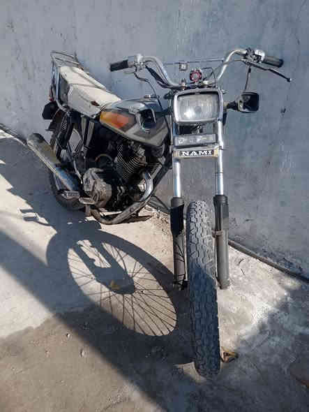 سلام عليكم دراجه ايراني للبيع سعر250
مكاني بغداد وهاذة رقمي ***********
5كير اوراقها كاملة
