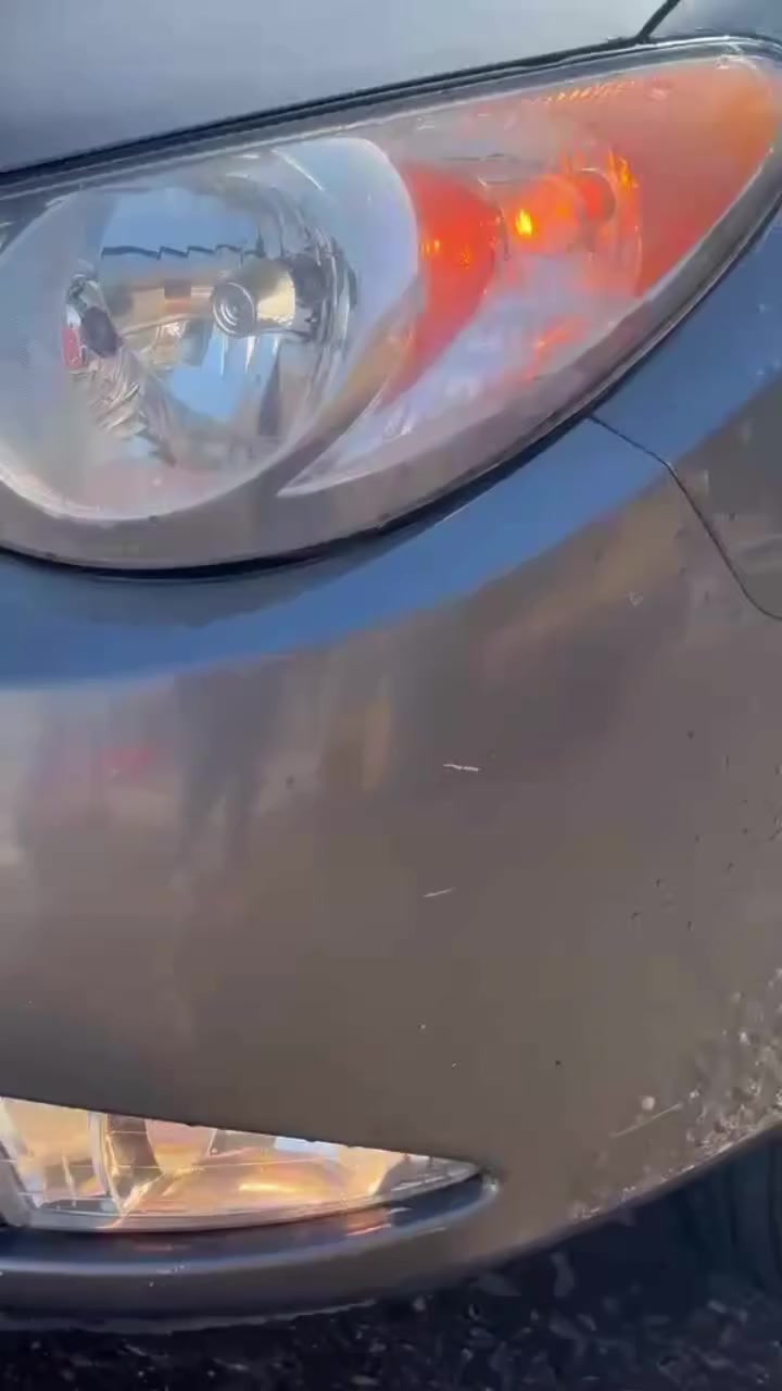 السلام عليكم سياره الانتر للبيع 2009محرك 16 مكينه كير شرط شرط الوكاله والتحويل بدون ضرر ثلاث قطع صبغ فقط بدون معجون فقط بخه سيار أحل من الصور السعر 100 وبيها مجال رقم الهاتف ***********
