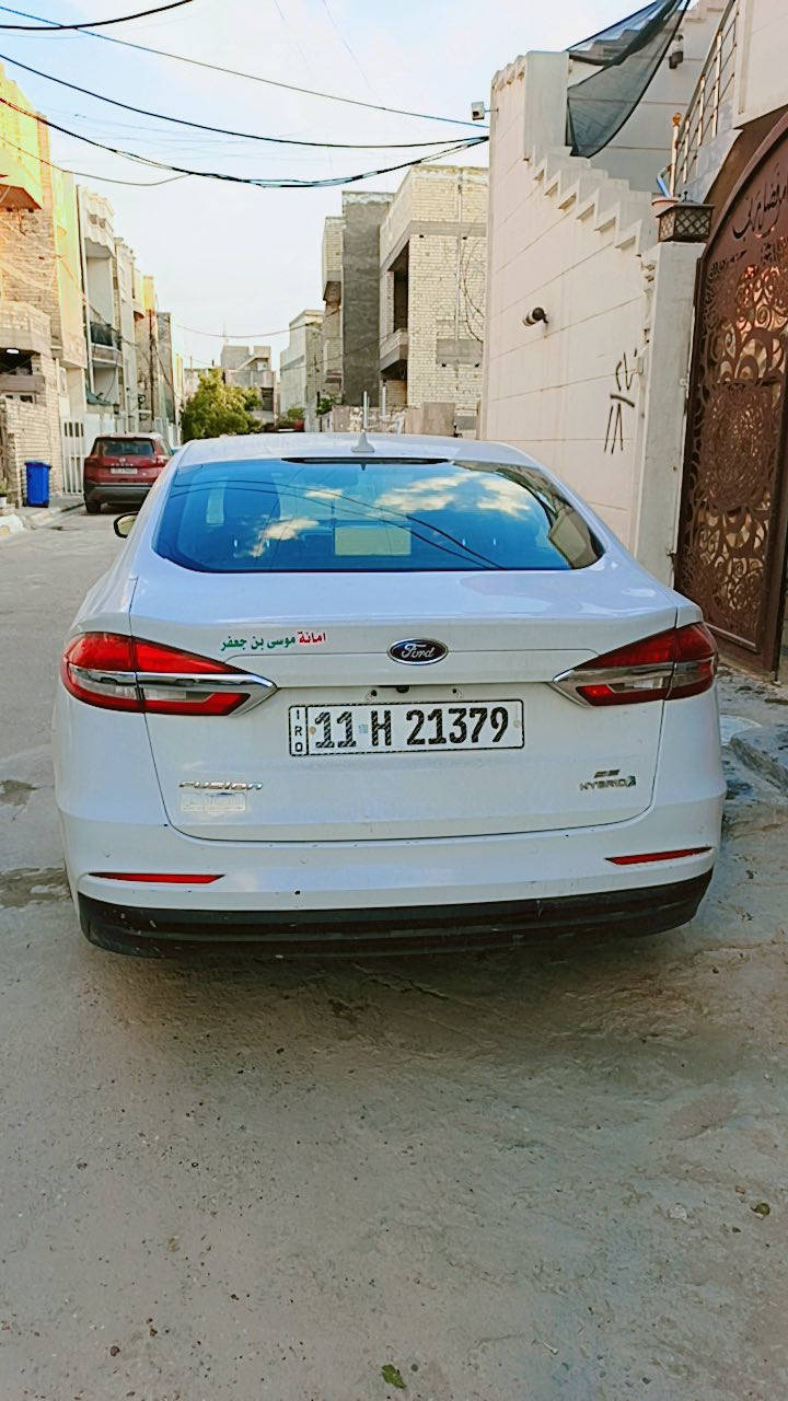 فورد فيوجن 2019بيه جاملغ الخالفيً بس مكاني بغداد شهداء السيديه $125 /***********
