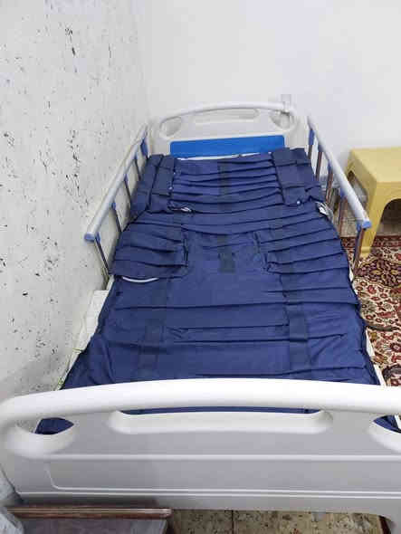 سرير طبي كهربائي اخو الجديد استعمال قليل 5حركات مع دوشك طبي نفخ للاستفسار الاتصال واتساب بالرقم ***********
***********
