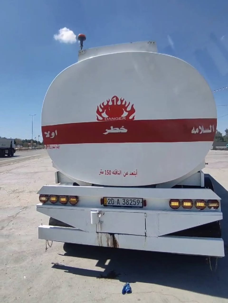 سلام عليكم اكتروس للبيع موديل 97 سياره جاهزه الشغل ج ب اس تكيال سنتين تصريح امني بيه رقم نكليزي حموله 36 اسود للاستفسار على رقم الهاتف ‏‪***********‬‏
