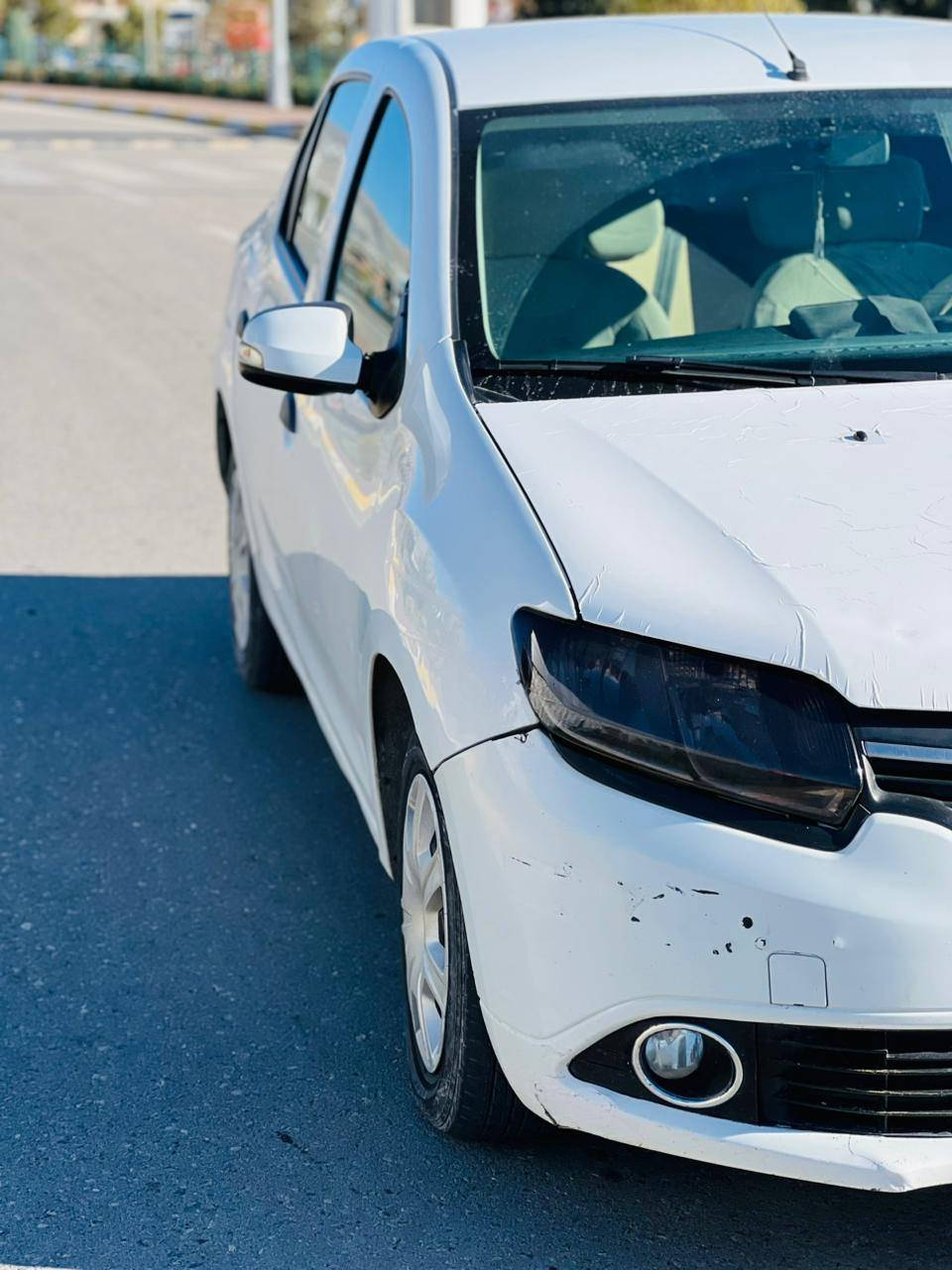 ڕێنۆ سیمبۆل ٢٠١٦ ساخ ساخ 
 بێ دەعم بێ لێدراو بە پارەی مازدایەک
مەنەفێستی ئەسلێ 
کۆدی بۆ کراوە بەیانی بیکە بە ناوی خۆتەوە
سەیارەکە جایزە زۆر شیاوە بۆ کاری مەندوبی و گەیاندن 
ڕێنۆ سیمبۆل
گێڕ ئۆتۆماتیک
تەبرید سارد و گەرم
دوجام کارەبا
دەبڵ ئێرباگ
شاشە ئایپاد
سویچ کۆنتڕۆڵ
ئاوێنە ئیشارەت
ئیکۆ زۆر زۆر کەم بەنزین ئەخوات
قفڵ مەرکەزی
داشبڵ و بەرگەدەرگای لۆک
بەرگە کوشنی تازە
 هەموو گێچەکانی ئیش ئەکات 
بێتەقەوڕەقە چرکەیەک و پارە ببڕە
کارەبای کامل بەشەرت
بێ مووس بێ بڕاوە
زۆر جایز و ڕێکوپێکە 
بەقەد ٢٠٢٥ توندو تۆڵە 
سعری تەنها و تەنها ٤٩ وەرەقە و معامەلەیەکی کەم
*********** ڤایبەر و واتسئاپ السليمانية, العراق
