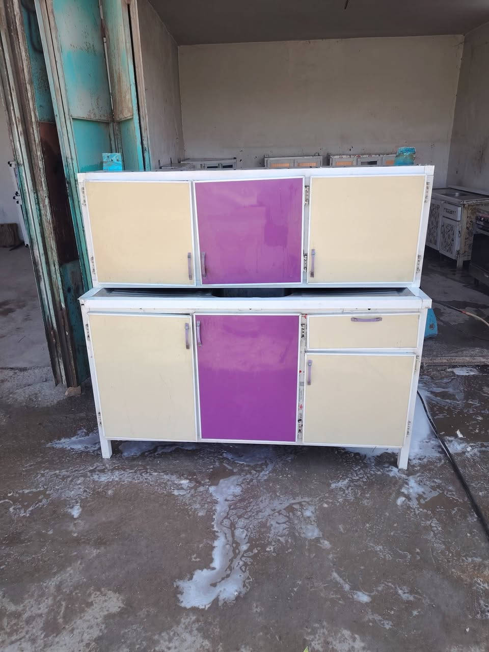 سلام عليكم غراض للبيع كلمن وسعر تعال وبيك خير وتدلل المكان حله ورديه خارج قرب مستشفى الكفيل *********** بي واتساب وأيضا نشتري كافة الغراض بسعار مناسبه نجيكم لباب البيت
